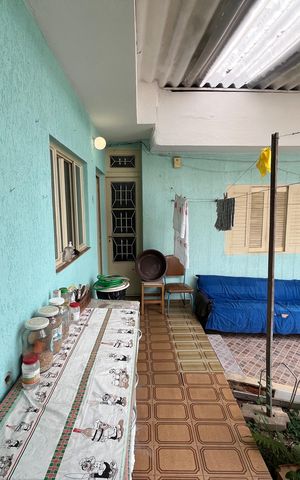 Casa à venda com 189m², 2 quartos e 1 vagaÁrea externa