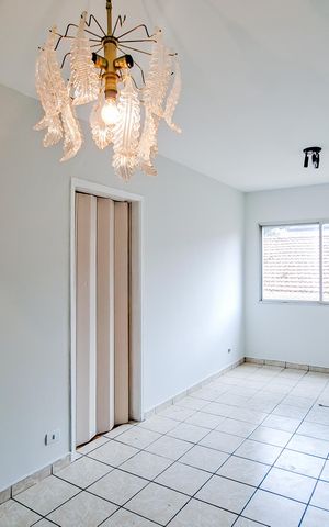 Apartamento para alugar com 66m², 2 quartos e 1 vagaSala