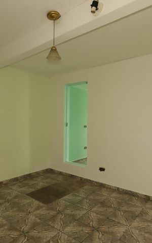 Casa à venda com 95m², 2 quartos e 1 vagaSala