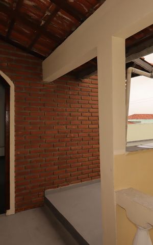 Casa à venda com 95m², 2 quartos e 1 vagaEntrada
