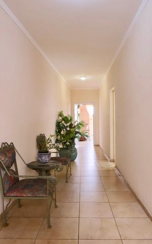 Casa à venda com 450m², 4 quartos e 6 vagasHall de entrada