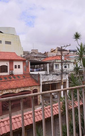 Casa à venda com 450m², 4 quartos e 6 vagasVista Quarto 2