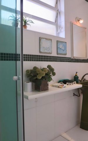 Casa à venda com 450m², 4 quartos e 6 vagasBanheiro 1