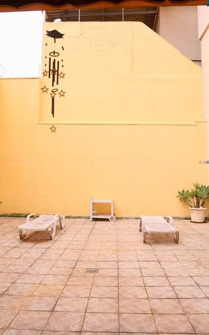 Casa à venda com 450m², 4 quartos e 6 vagasQuintal