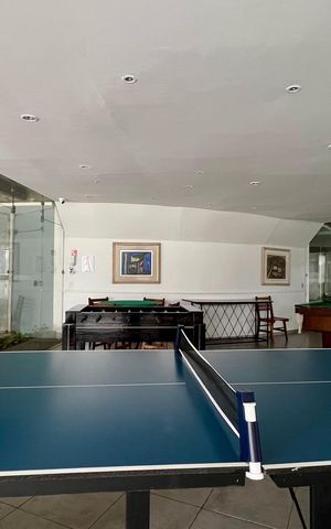 Apartamento à venda com 178m², 3 quartos e 2 vagas Apartamento à venda com 178m², 3 quartos e 2 vagasSalão de jogos