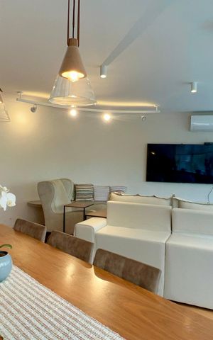 Apartamento à venda com 178m², 3 quartos e 2 vagas Apartamento à venda com 178m², 3 quartos e 2 vagasSala de Jantar