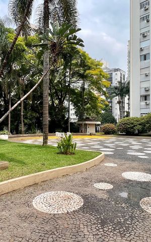Apartamento à venda com 178m², 3 quartos e 2 vagas Apartamento à venda com 178m², 3 quartos e 2 vagasÁrea comum