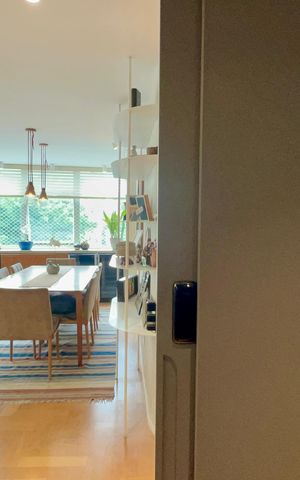 Apartamento à venda com 178m², 3 quartos e 2 vagas Apartamento à venda com 178m², 3 quartos e 2 vagasHall de entrada