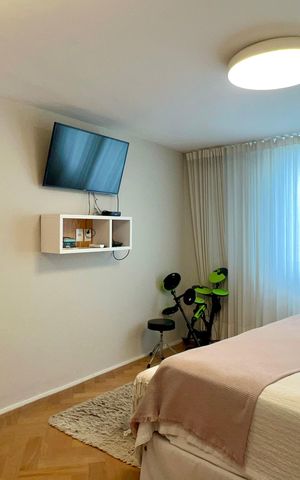 Apartamento à venda com 178m², 3 quartos e 2 vagas Apartamento à venda com 178m², 3 quartos e 2 vagasSuite