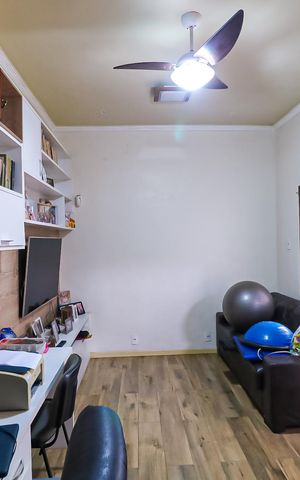 Casa à venda com 400m², 4 quartos e 3 vagas Casa à venda com 400m², 4 quartos e 3 vagasQuarto de Serviço 3