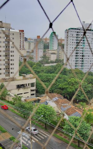 Apartamento à venda com 127m², 4 quartos e 3 vagasSala - Varanda Vista