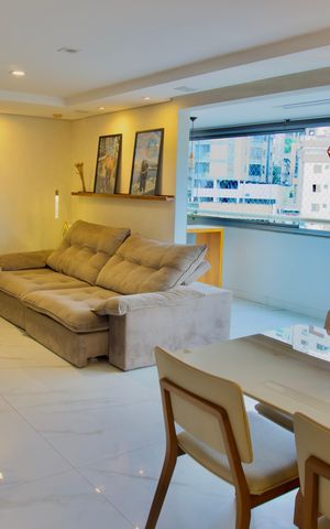 Apartamento à venda com 127m², 4 quartos e 3 vagasSala