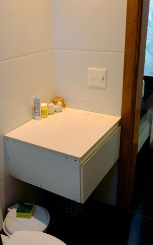 Apartamento à venda com 127m², 4 quartos e 3 vagasBanheiro