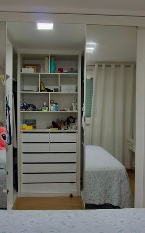Apartamento à venda com 127m², 4 quartos e 3 vagasSuíte - Closet