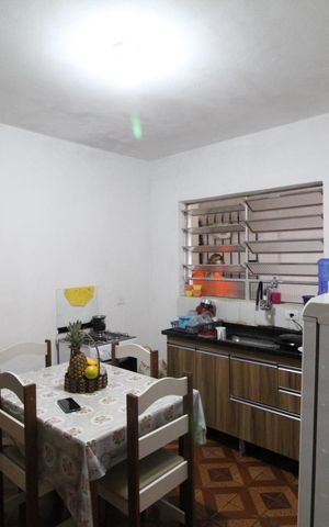 Casa à venda com 260m², 3 quartos e 2 vagasCasa 02