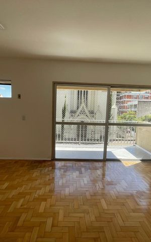 Apartamento para alugar com 127m², 3 quartos e 1 vaga