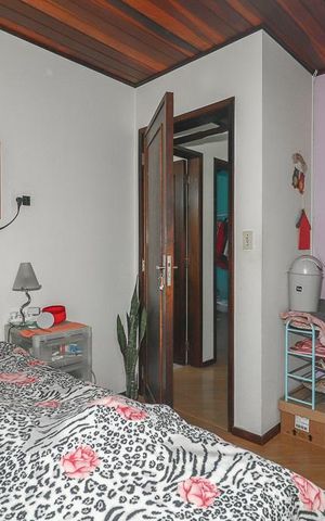 Casa à venda com 200m², 3 quartos e 4 vagasQuarto 2
