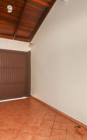 Casa à venda com 200m², 3 quartos e 4 vagasGaragem