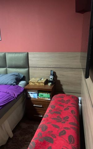 Casa à venda com 253m², 4 quartos e 2 vagas Casa à venda com 253m², 4 quartos e 2 vagasQuarto