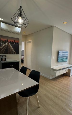 Apartamento à venda com 62m², 2 quartos e 1 vaga Apartamento à venda com 62m², 2 quartos e 1 vagaSala