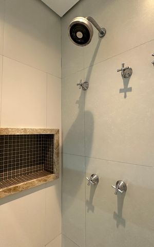 Apartamento à venda com 62m², 2 quartos e 1 vaga Apartamento à venda com 62m², 2 quartos e 1 vagaBanheiro