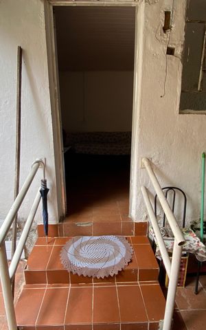 Casa à venda com 252m², 3 quartos e 2 vagas