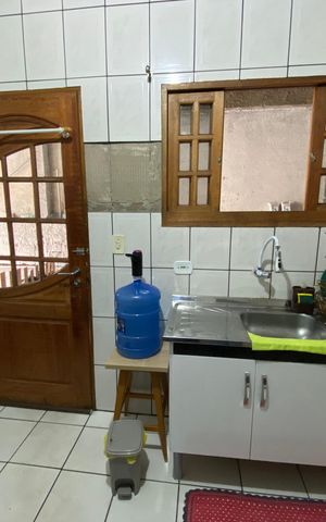 Casa à venda com 252m², 3 quartos e 2 vagas Casa à venda com 252m², 3 quartos e 2 vagasCozinha 1