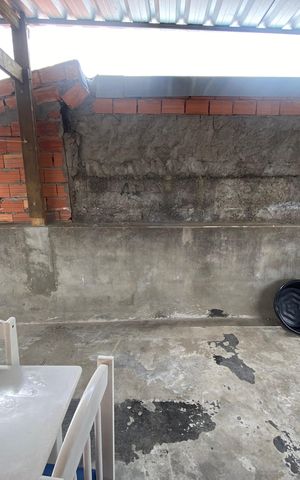 Casa à venda com 252m², 3 quartos e 2 vagas Casa à venda com 252m², 3 quartos e 2 vagasÁrea externa