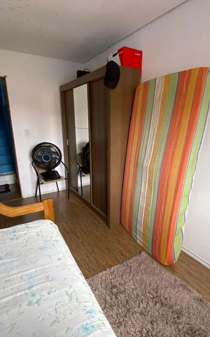 Casa à venda com 252m², 3 quartos e 2 vagas Casa à venda com 252m², 3 quartos e 2 vagasQuarto 2