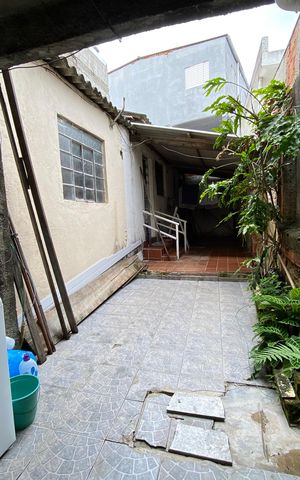 Casa à venda com 252m², 3 quartos e 2 vagas Casa à venda com 252m², 3 quartos e 2 vagasLavanderia