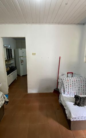 Casa à venda com 252m², 3 quartos e 2 vagas Casa à venda com 252m², 3 quartos e 2 vagasSala 1
