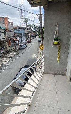 Casa à venda com 252m², 3 quartos e 2 vagas Casa à venda com 252m², 3 quartos e 2 vagasVaranda quarto 3