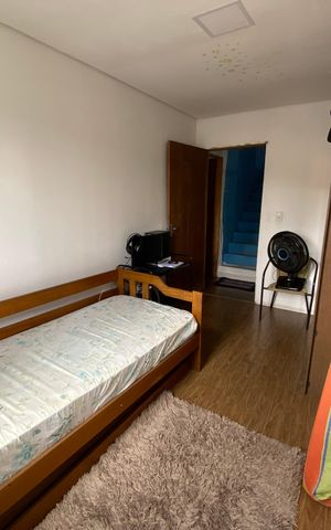 Casa à venda com 252m², 3 quartos e 2 vagas Casa à venda com 252m², 3 quartos e 2 vagasQuarto 2