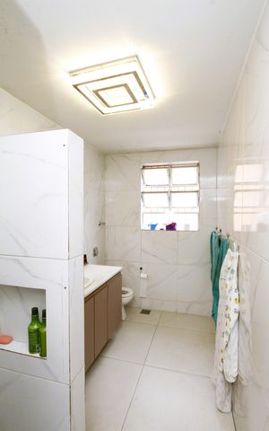 Apartamento à venda com 248m², 4 quartos e 2 vagasBanheiro da Suíte