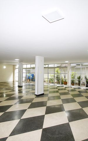 Apartamento à venda com 248m², 4 quartos e 2 vagasÁrea comum - Salão de festas