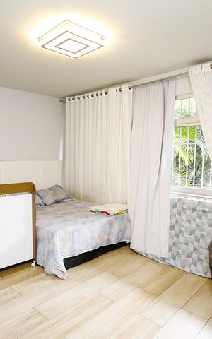 Apartamento à venda com 248m², 4 quartos e 2 vagasQuarto 3 - Suíte