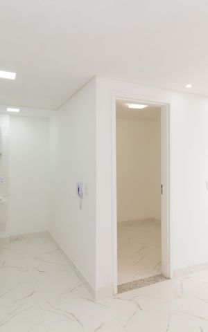 Apartamento à venda com 33m², 2 quartos e sem vaga Apartamento à venda com 33m², 2 quartos e sem vagaSala