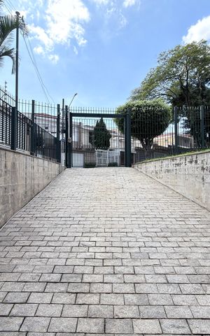 Casa à venda com 297m², 4 quartos e 5 vagas
