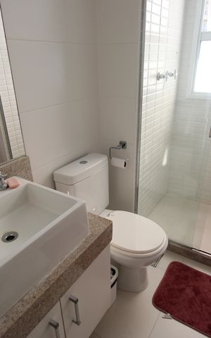Apartamento à venda com 101m², 3 quartos e 2 vagasBanheiro social