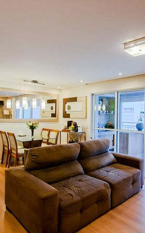 Apartamento à venda com 110m², 3 quartos e 2 vagasSala