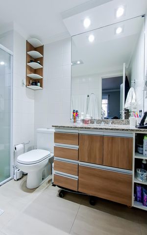 Apartamento à venda com 110m², 3 quartos e 2 vagasBanheiro do Quarto 2