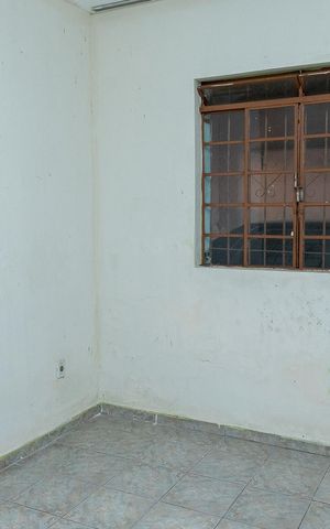 Casa à venda com 329m², 7 quartos e 2 vagas