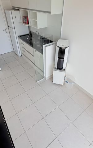 Apartamento à venda com 32m², 1 quarto e 1 vaga Apartamento à venda com 32m², 1 quarto e 1 vagaSala
