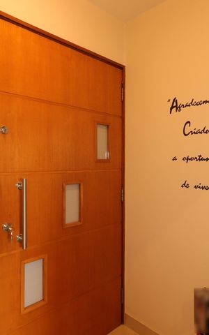 Apartamento à venda com 274m², 3 quartos e 3 vagasEntrada