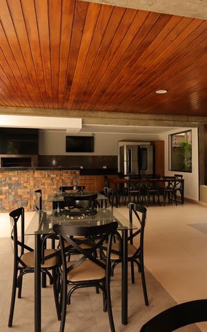 Apartamento à venda com 274m², 3 quartos e 3 vagasÁrea Comum - Churrasqueira