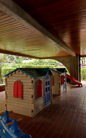 Apartamento à venda com 274m², 3 quartos e 3 vagasÁrea Comum - Playground