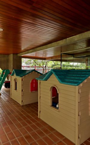 Apartamento à venda com 274m², 3 quartos e 3 vagasÁrea Comum - Playground