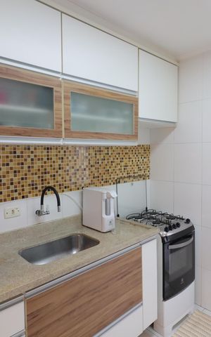 Apartamento à venda com 78m², 2 quartos e 1 vagaCozinha e Área de Serviço