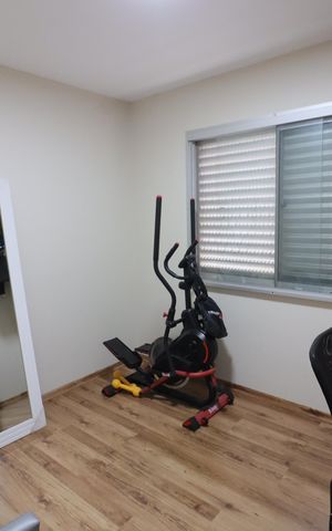 Apartamento à venda com 78m², 2 quartos e 1 vagaQuarto 2