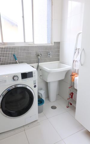 Apartamento à venda com 78m², 2 quartos e 1 vagaCozinha e Área de Serviço